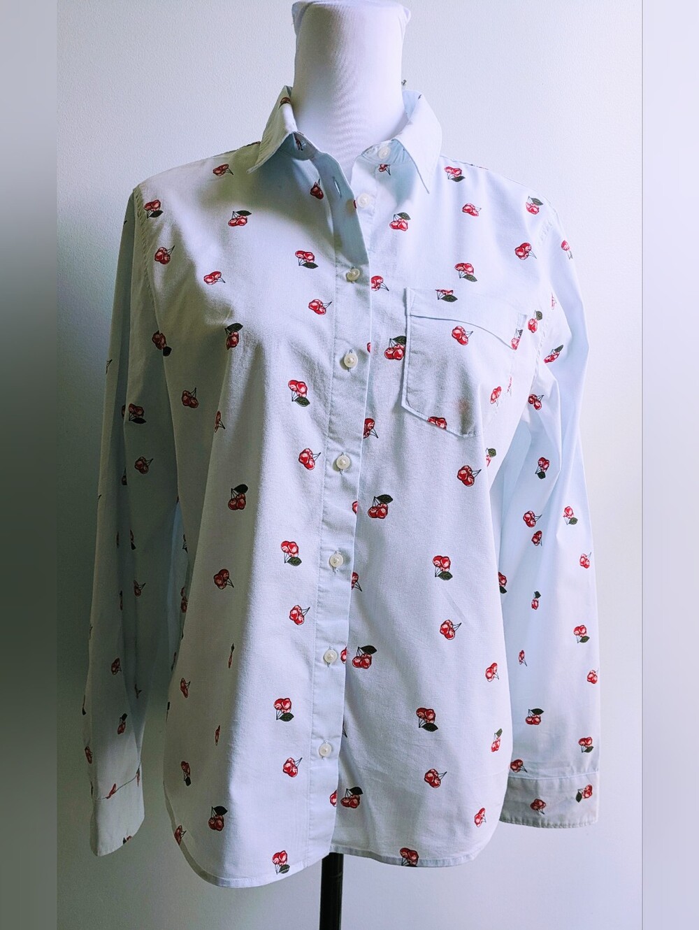 Banana Republic Pale Blue Quinn Boy Fit Cherry Print Button Down Blouse Size M